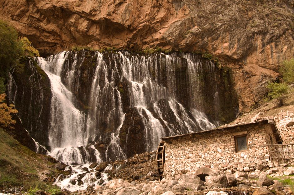 Mangan Waterfall
