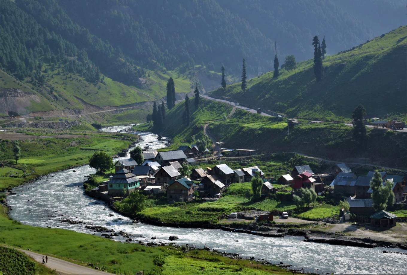 Kashmir	Deluxe Packages