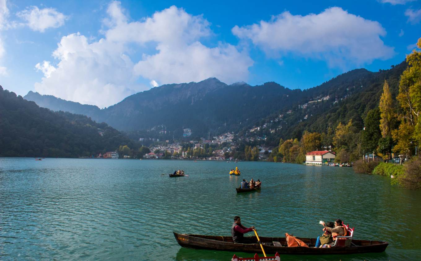 Uttarakhand Deluxe Packages