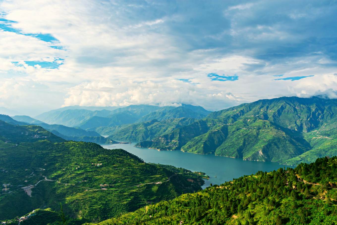 Uttarakhand Deluxe Packages